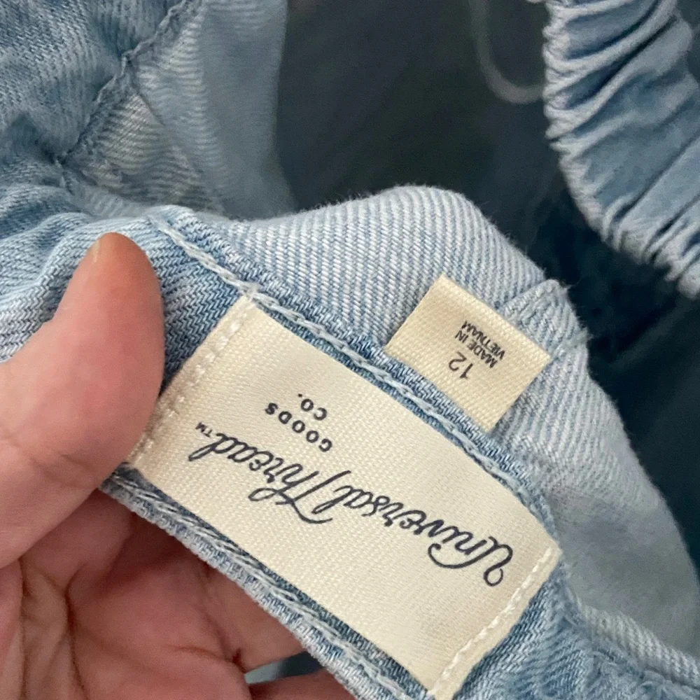 Universal Thread Denim Blue Garment - Picture 3 of 4